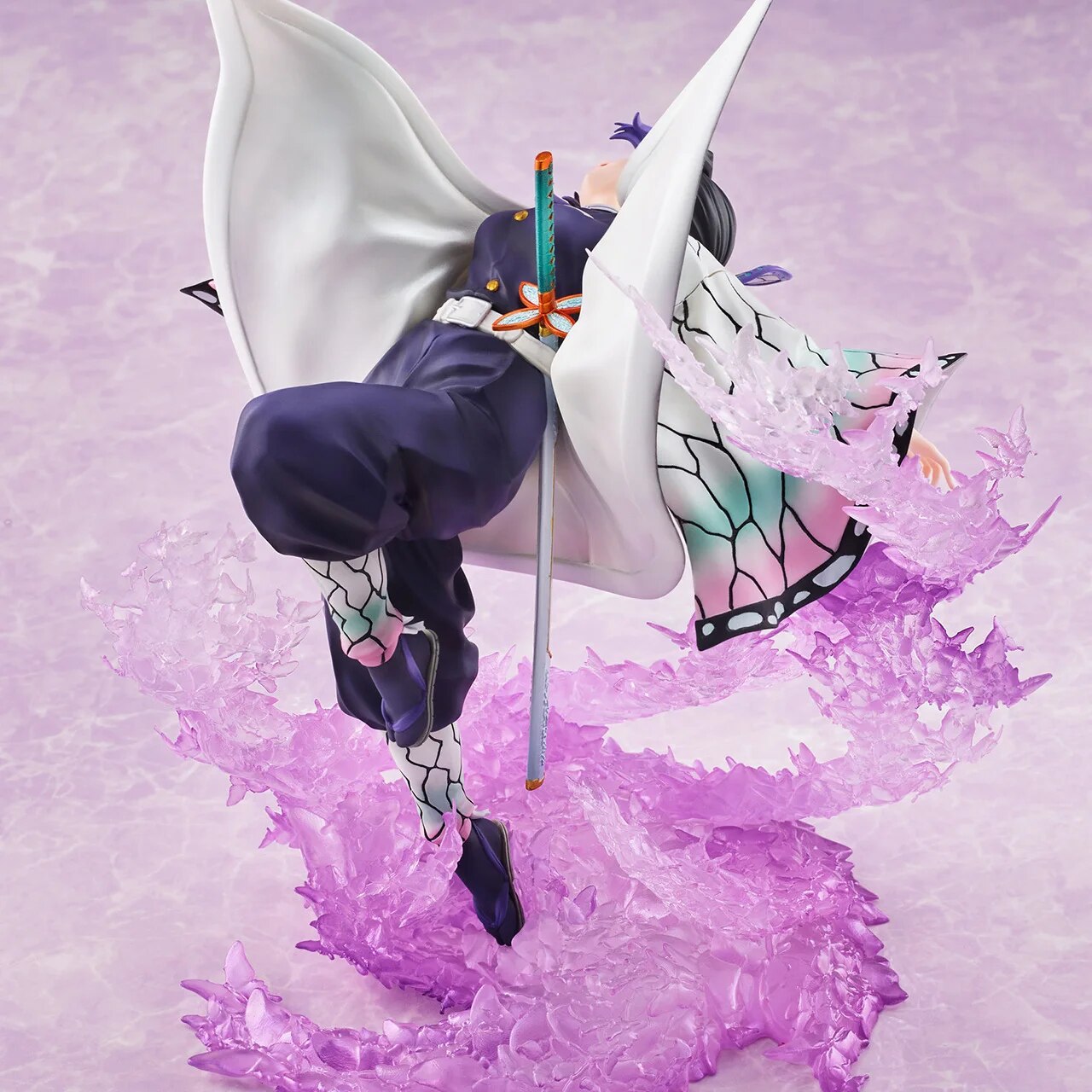Shinobu Actionfigur (20cm)