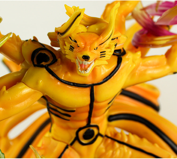 Action figure LED Naruto e Kurama (36 cm)